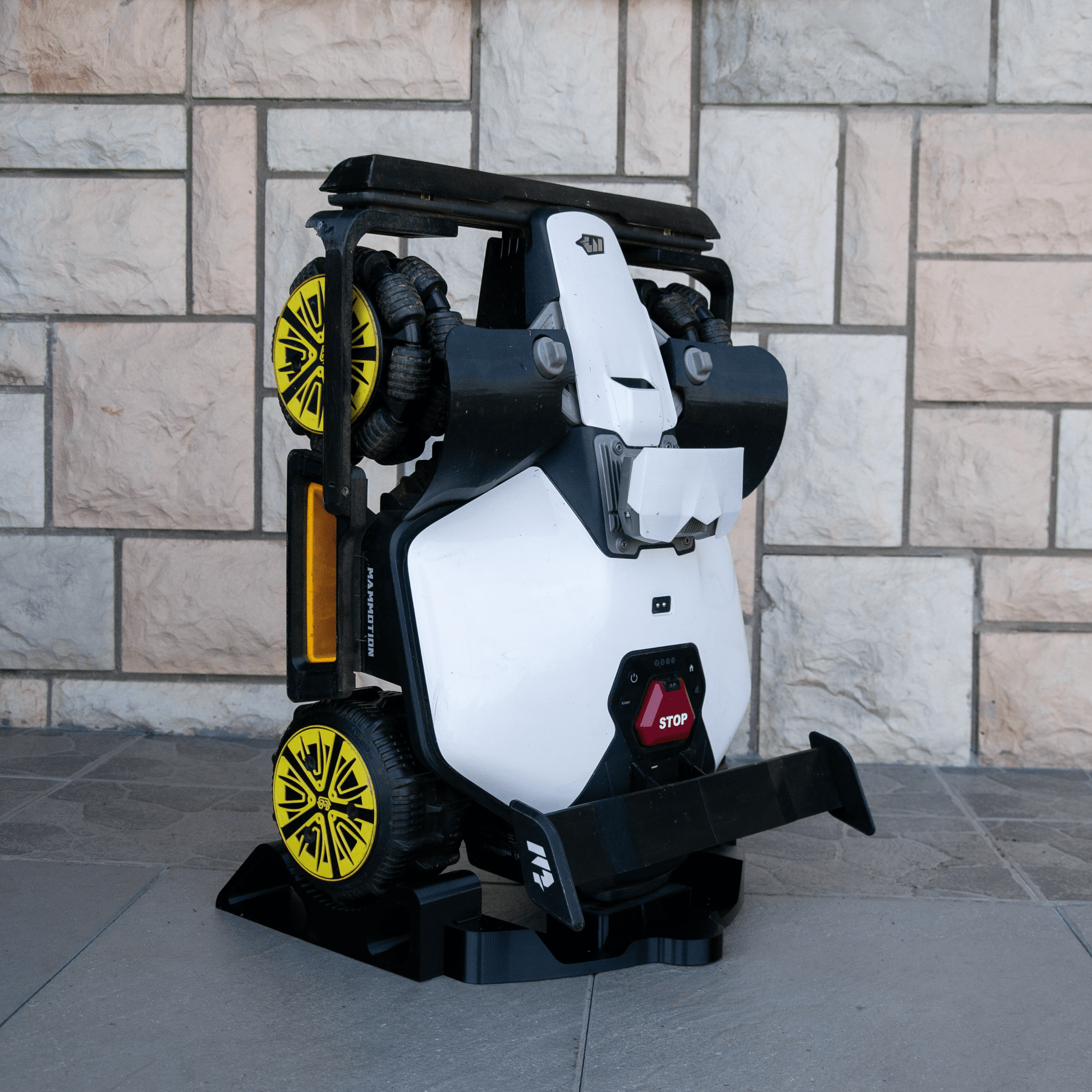 Universal - Ständer für Mammotion Mähroboter V2 - Exact Designs